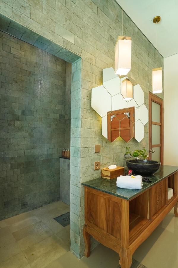 Maha Lokha Balangan Bed & Breakfast จิมบาราน ภายนอก รูปภาพ